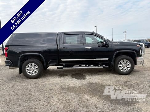 Used 2024 Chevrolet Silverado 3500 High Country w/ High Country Premium Package AWD/4WD image 7