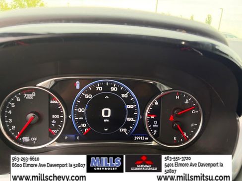 Used 2023 Chevrolet Traverse Premier w/ Redline Edition FWD image 12