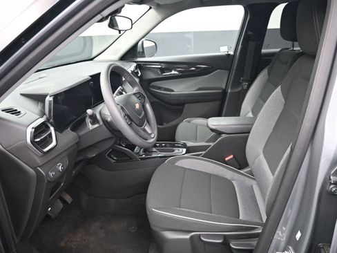 Used 2026 Chevrolet TrailBlazer LT w/ Driver Confidence Package FWD image 10
