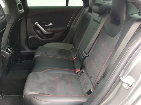 Used 2024 Mercedes-Benz CLA 250 image 20