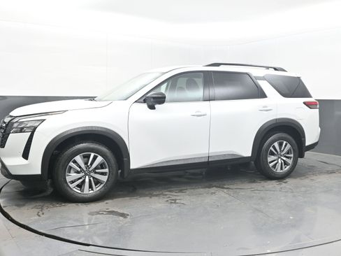 New 2026 Nissan Pathfinder SL FWD image 4
