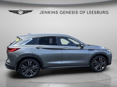 Used 2022 INFINITI QX50 Luxe w/ Appearance Package FWD image 4
