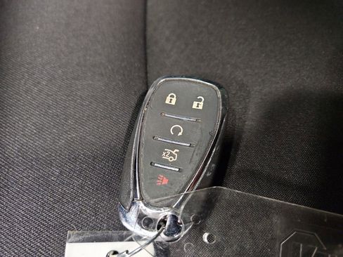 Used 2023 Chevrolet Malibu LT image 28