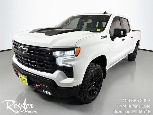 Used 2023 Chevrolet Silverado 1500 LT Trail Boss w/ Convenience Package II AWD/4WD image 1