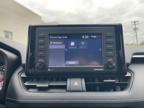 Used 2021 Toyota RAV4 XLE w/ Convenience Package AWD/4WD image 13