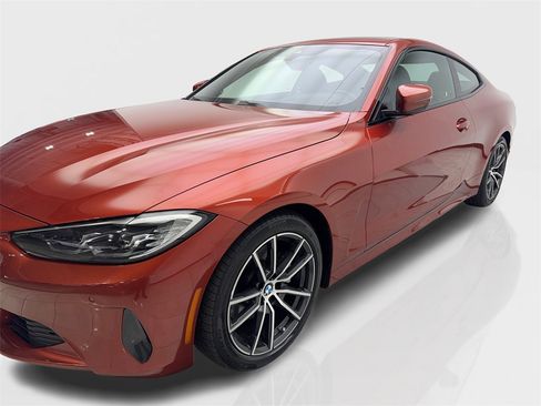 Used 2021 BMW 430i Coupe w/ Convenience Package image 11