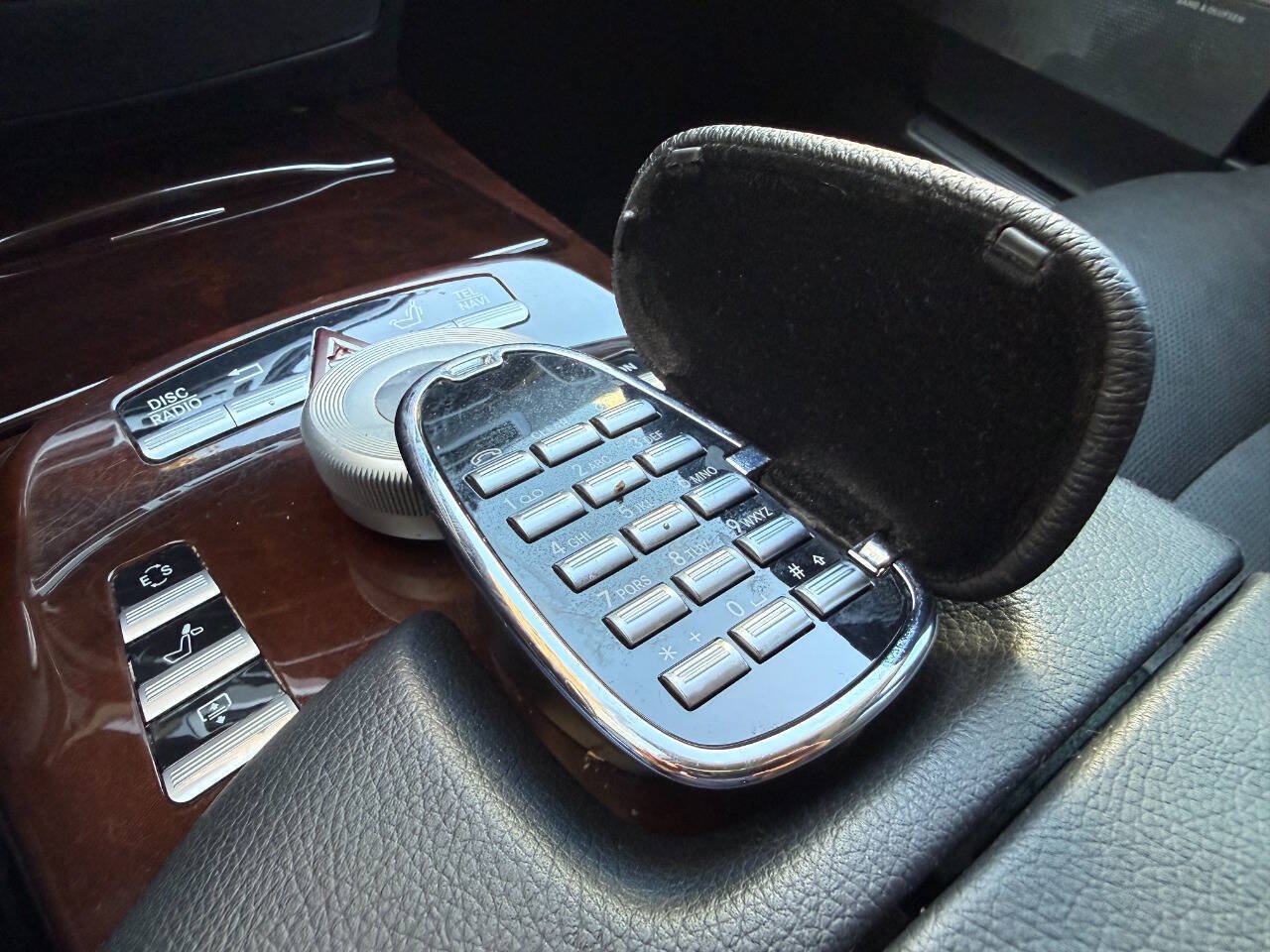 Used 2011 Mercedes-Benz S 550 image 52