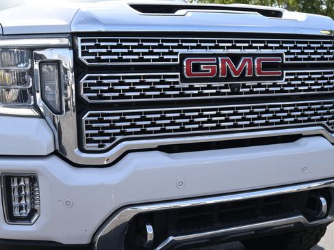 Used 2022 GMC Sierra 2500 Denali w/ Denali Ultimate Package AWD/4WD image 27