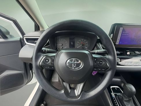 Used 2024 Toyota Corolla LE FWD image 12
