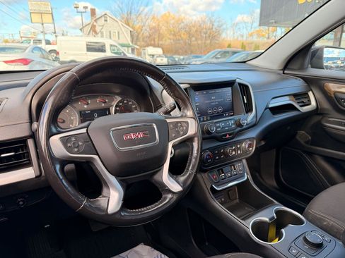 Used 2018 GMC Terrain SLE w/ Infotainment Package I AWD/4WD image 13