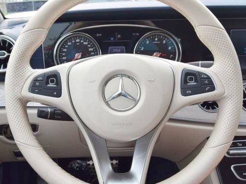 Used 2018 Mercedes-Benz E 400 4MATIC Cabriolet w/ Premium 2 Package (Q02) image 25