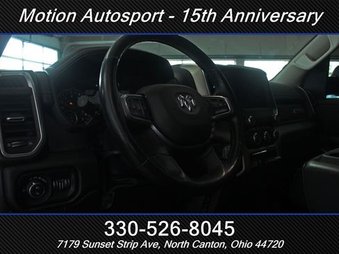 Used 2019 RAM 1500 Laramie AWD/4WD image 15