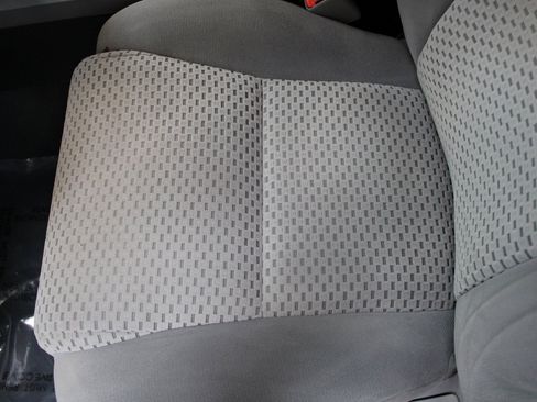 Used 2012 Toyota Tundra 4x4 Double Cab image 16