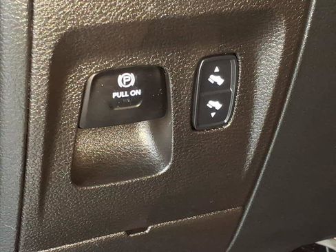 Used 2022 RAM 1500 TRX w/ TRX Level 1 Equipment Group image 5