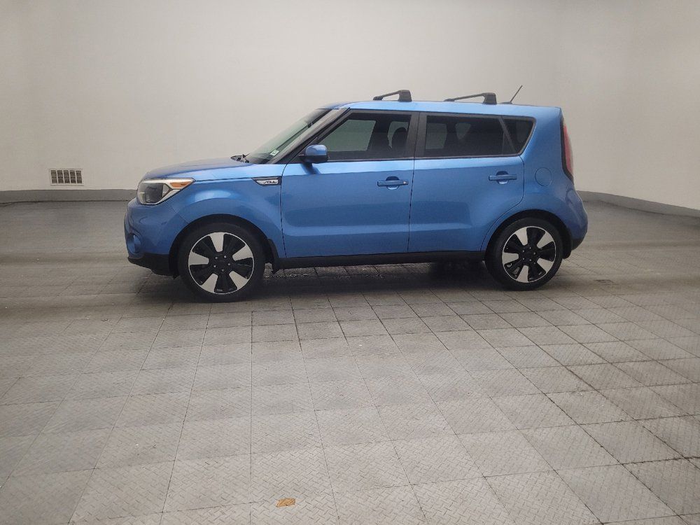 Used 2019 Kia Soul + FWD image 2