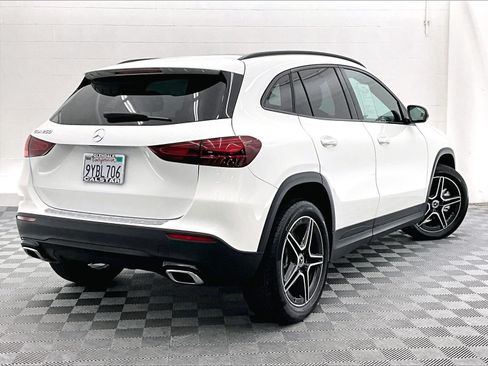Used 2026 Mercedes-Benz GLA 250 image 11