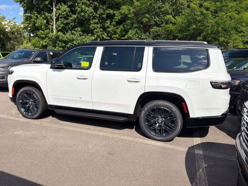 New 2026 Jeep Grand Wagoneer 4WD image 2