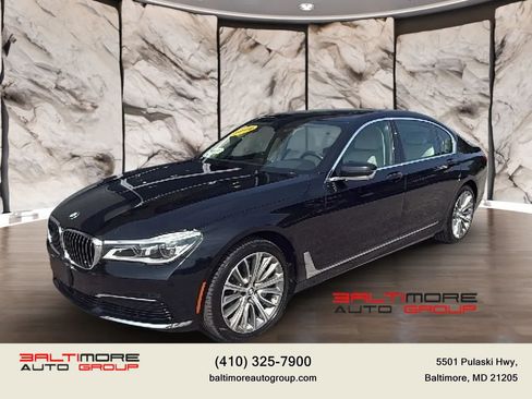 Used 2019 BMW 750i xDrive w/ Executive Package AWD/4WD image 1