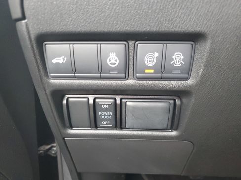 Used 2020 Nissan Armada Platinum w/ Platinum Reserve Package image 30