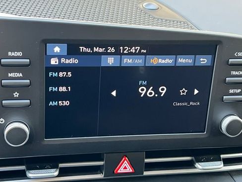 New 2026 Hyundai Elantra SE image 17