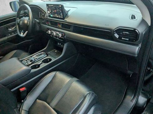 Used 2023 Honda Pilot Touring image 25