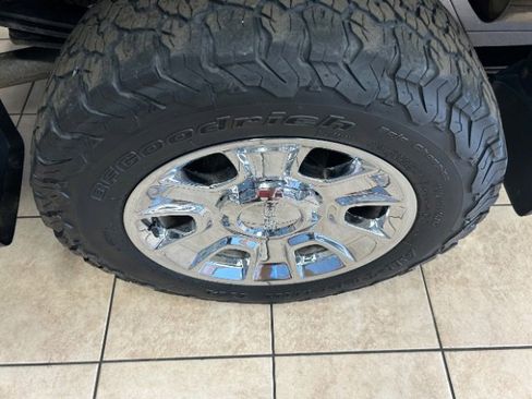 Used 2015 GMC Sierra 1500 SLT w/ All-Terrain Package image 19