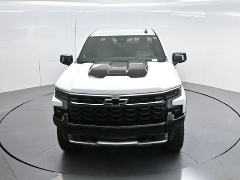 Used 2025 Chevrolet Silverado 1500 ZR2 AWD/4WD image 53