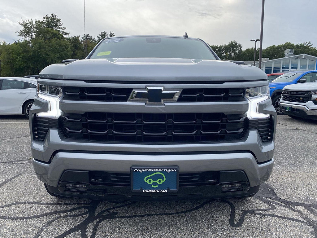 Certified 2025 Chevrolet Silverado 1500 RST AWD/4WD image 2