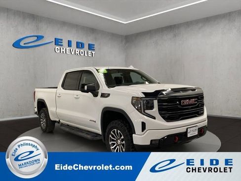 Used 2023 GMC Sierra 1500 AT4 w/ AT4 Premium Package AWD/4WD image 1