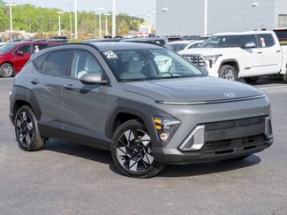 Used 2025 Hyundai Kona SEL video 1