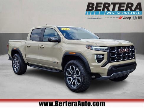 Used 2024 GMC Canyon AT4 w/ AT4 Premium Package AWD/4WD image 1
