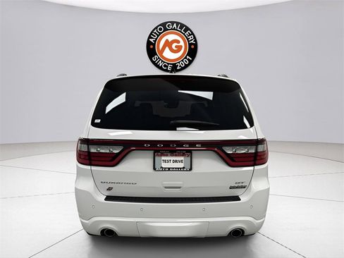 Used 2023 Dodge Durango GT image 6