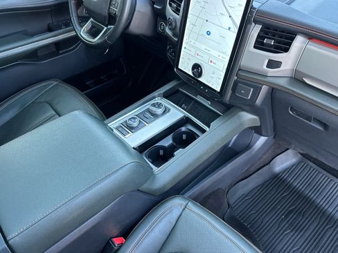 Used 2022 Ford Expedition Timberline AWD/4WD image 17