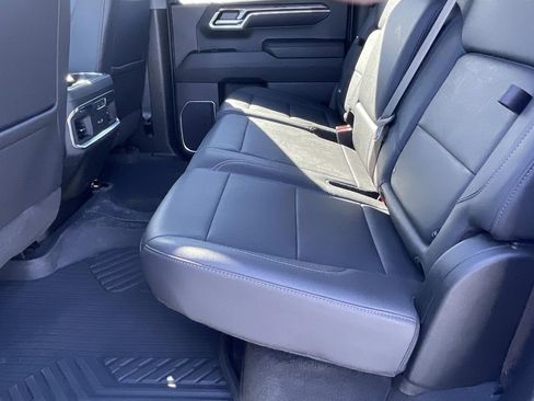 Used 2023 Chevrolet Silverado 1500 LTZ w/ LTZ Premium Package image 13