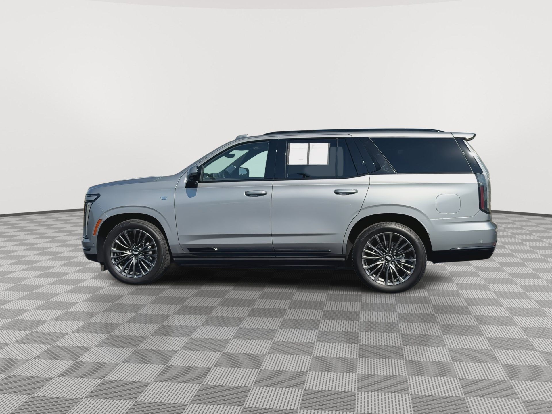 Certified 2025 Cadillac Escalade Sport Platinum w/ LPO, Floor Liner Package AWD/4WD image 6