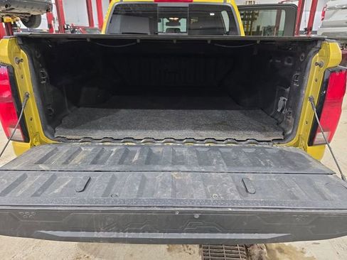 Used 2023 Chevrolet Colorado Z71 w/ Z71 Convenience Package 2 image 25