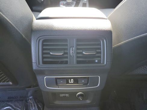 Used 2023 Audi Q5 2.0T Premium w/ Convenience Package AWD/4WD image 13