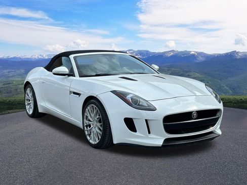 Used 2014 Jaguar F-TYPE Convertible RWD image 8