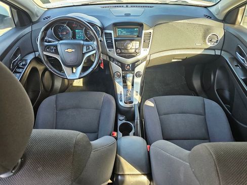 Used 2014 Chevrolet Cruze LT image 15