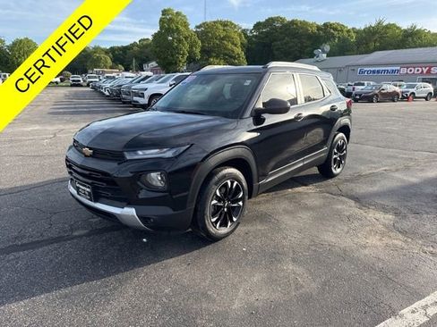 Used 2023 Chevrolet TrailBlazer LT AWD/4WD image 4