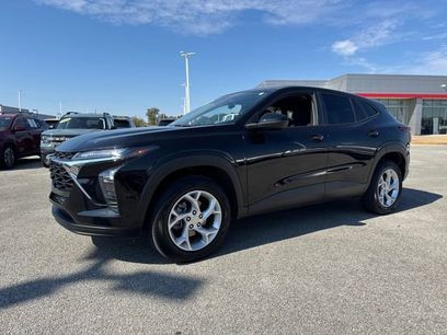 Used 2024 Chevrolet Trax LS w/ LS Convenience Package