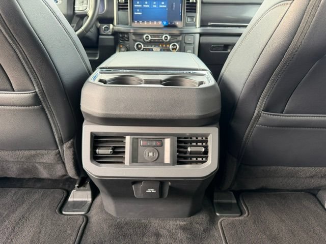 Used 2025 Ford F250 Lariat AWD/4WD image 19