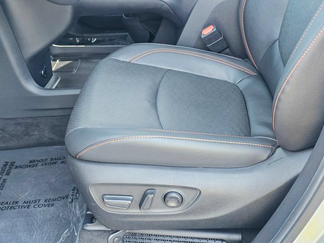 Used 2024 Toyota Sienna XSE w/ XSE Premium Package FWD image 19