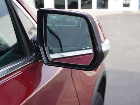 Used 2020 Chevrolet Traverse LT w/ LT Premium Package image 29