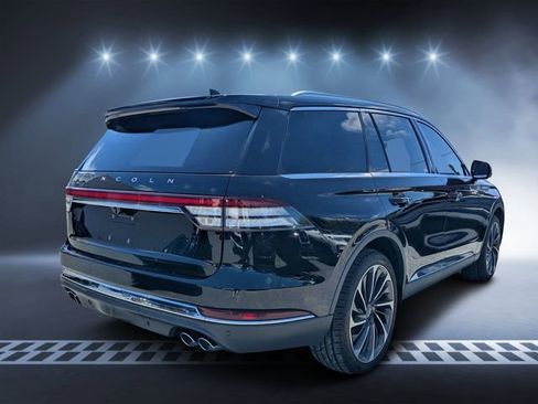Used 2020 Lincoln Aviator Reserve w/ Equipment Group 202A AWD/4WD image 3