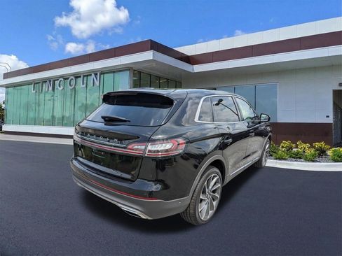 Certified 2023 Lincoln Nautilus Reserve w/ Equipment Group 202A image 5