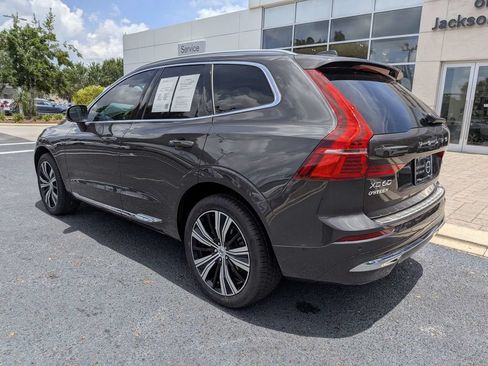 Used 2022 Volvo XC60 B5 Inscription w/ Advanced Package FWD image 4
