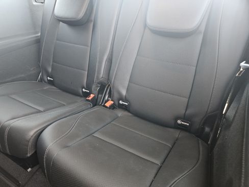 Used 2023 Mercedes-Benz GLS 450 4MATIC image 23