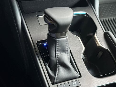 Used 2025 Lexus ES 300h w/ Accessory Package (Z2) FWD image 23
