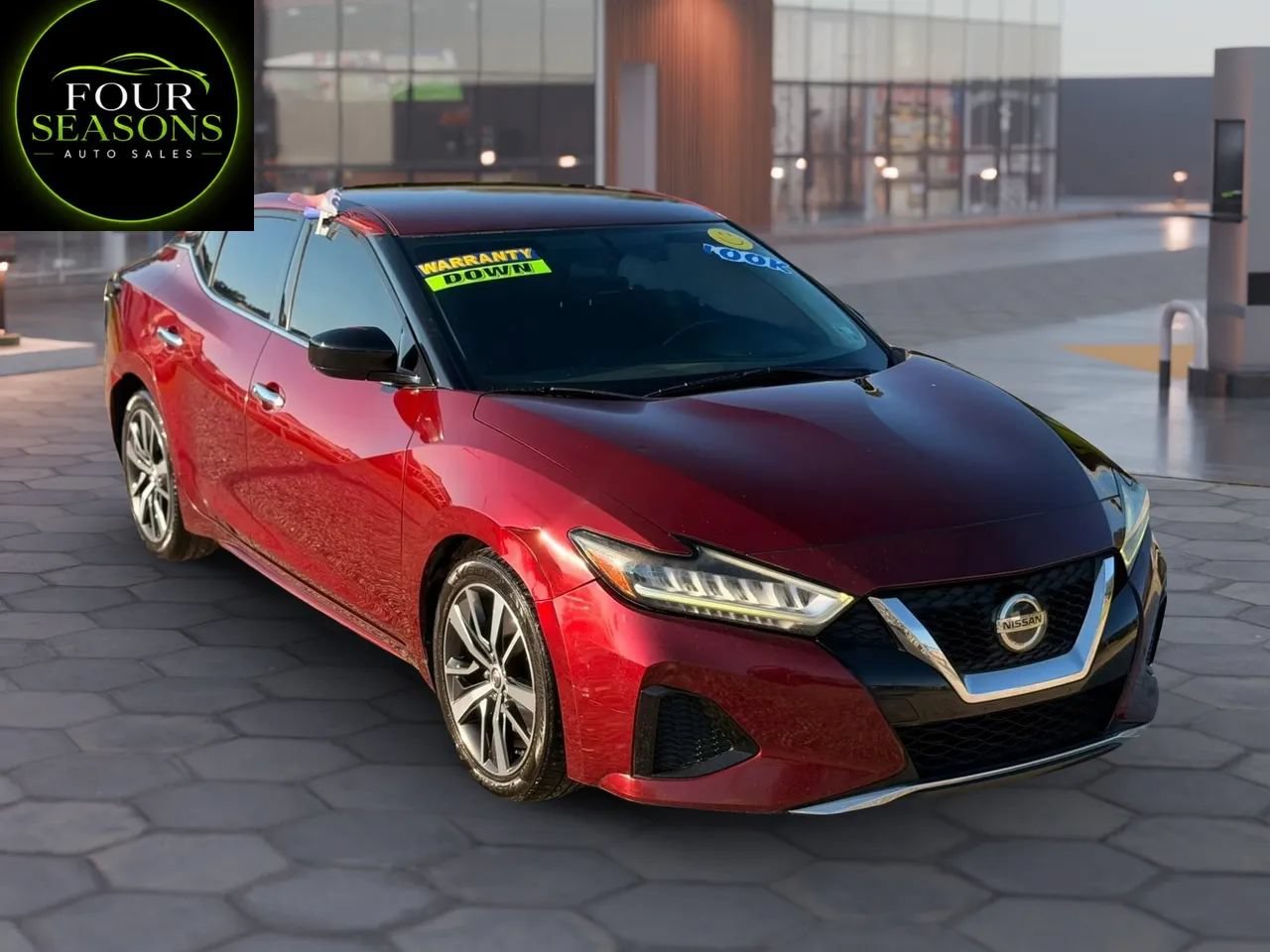 Used 2019 Nissan Maxima 3.5 S w/ Floor Mat Group FWD image 4